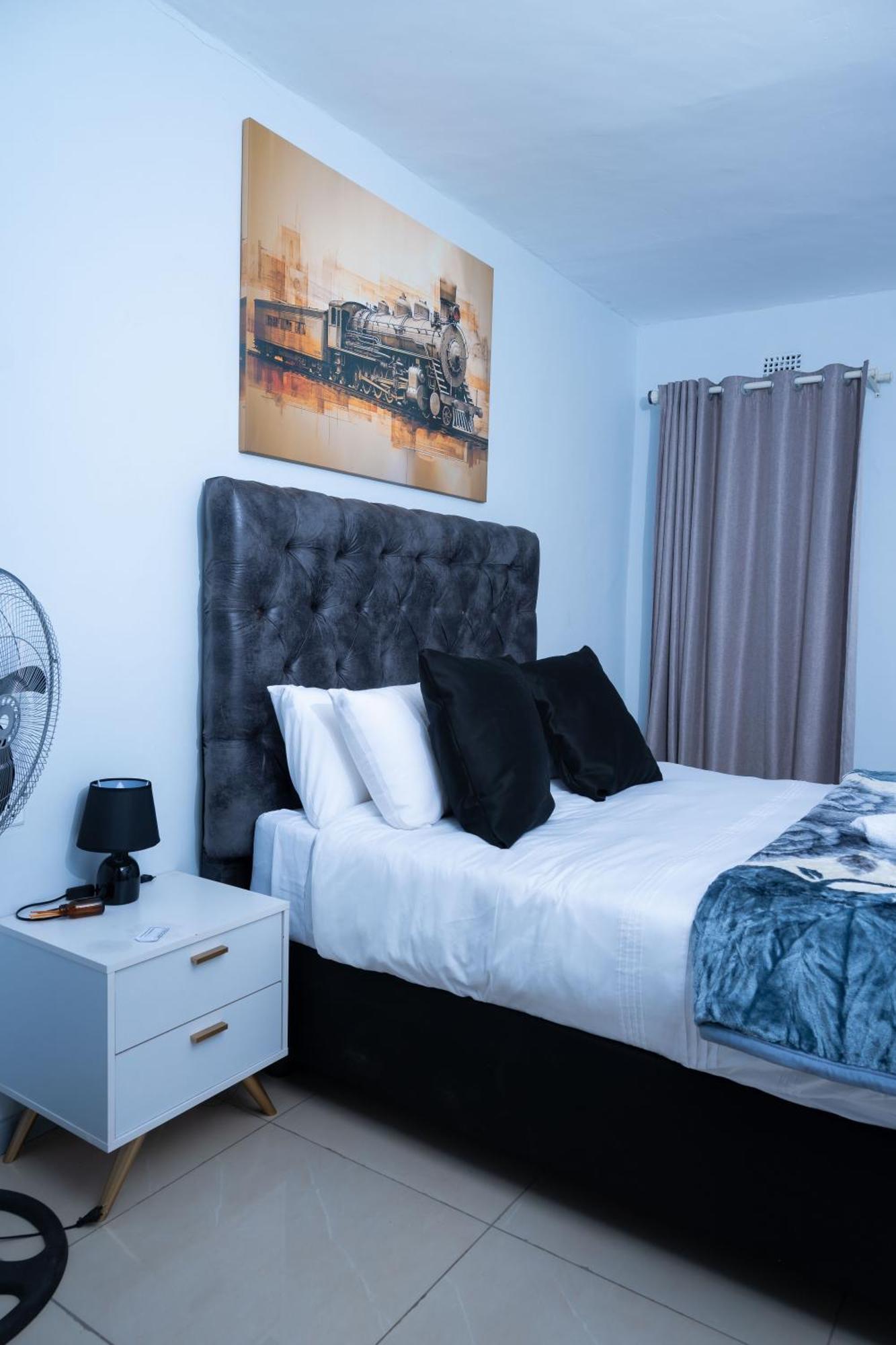 بولاوايو De Lux Villa المظهر الخارجي الصورة